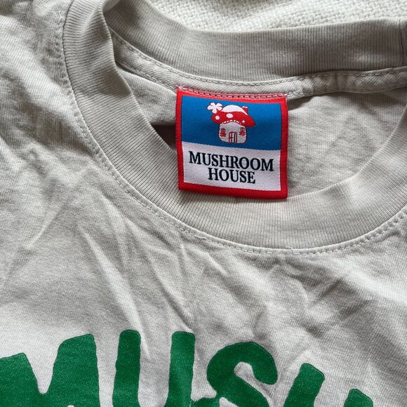 Rare "Hunt Mushrooms Not Animals" Online Ceramics T Shirt - Picture 4 of 8